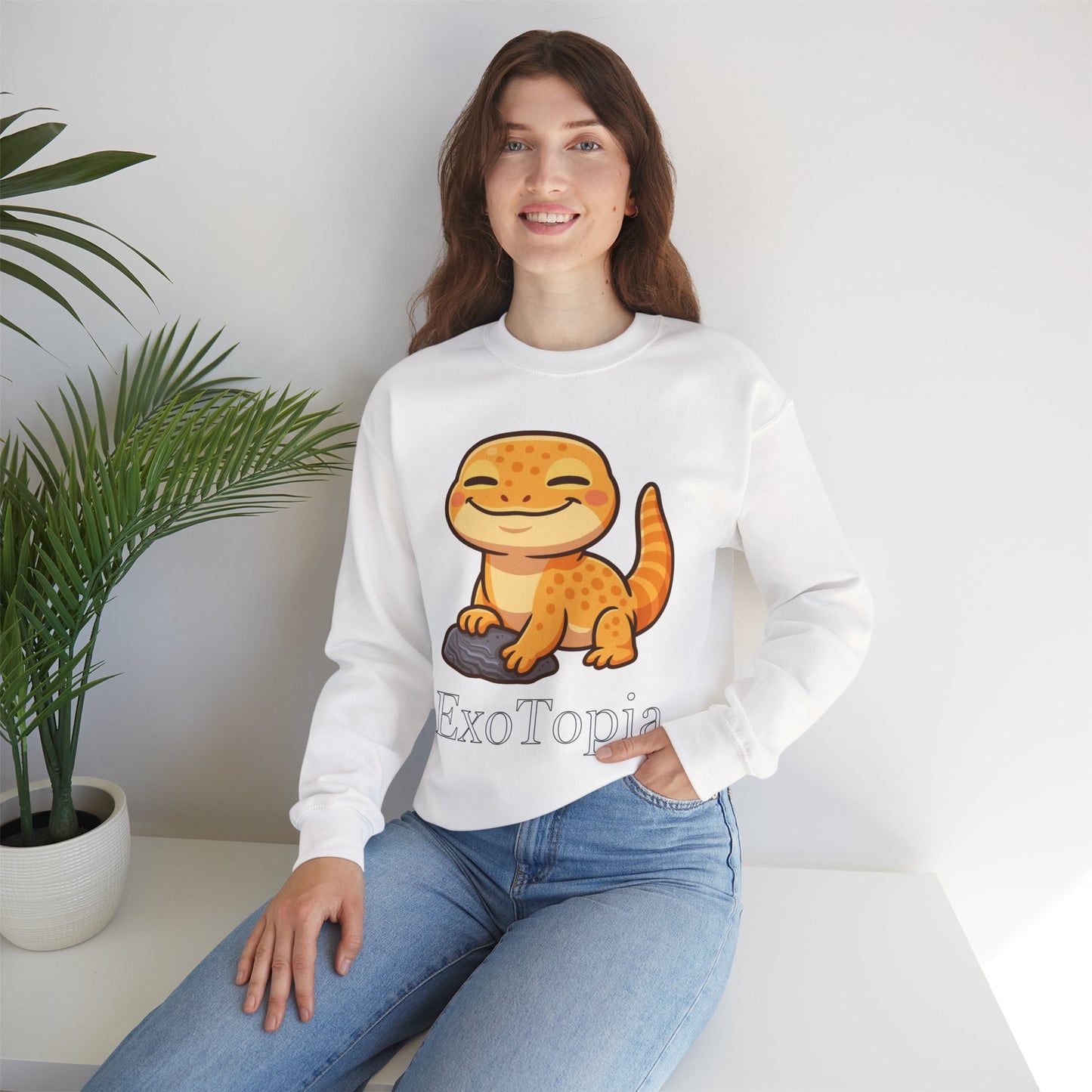 ExoTopia Crewneck - Cute Smiling Lizard