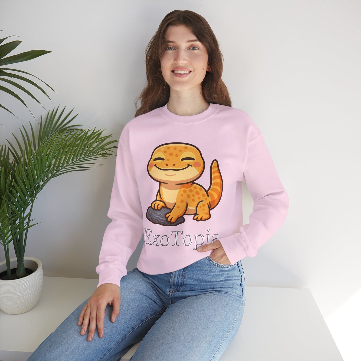 ExoTopia Crewneck - Cute Smiling Lizard