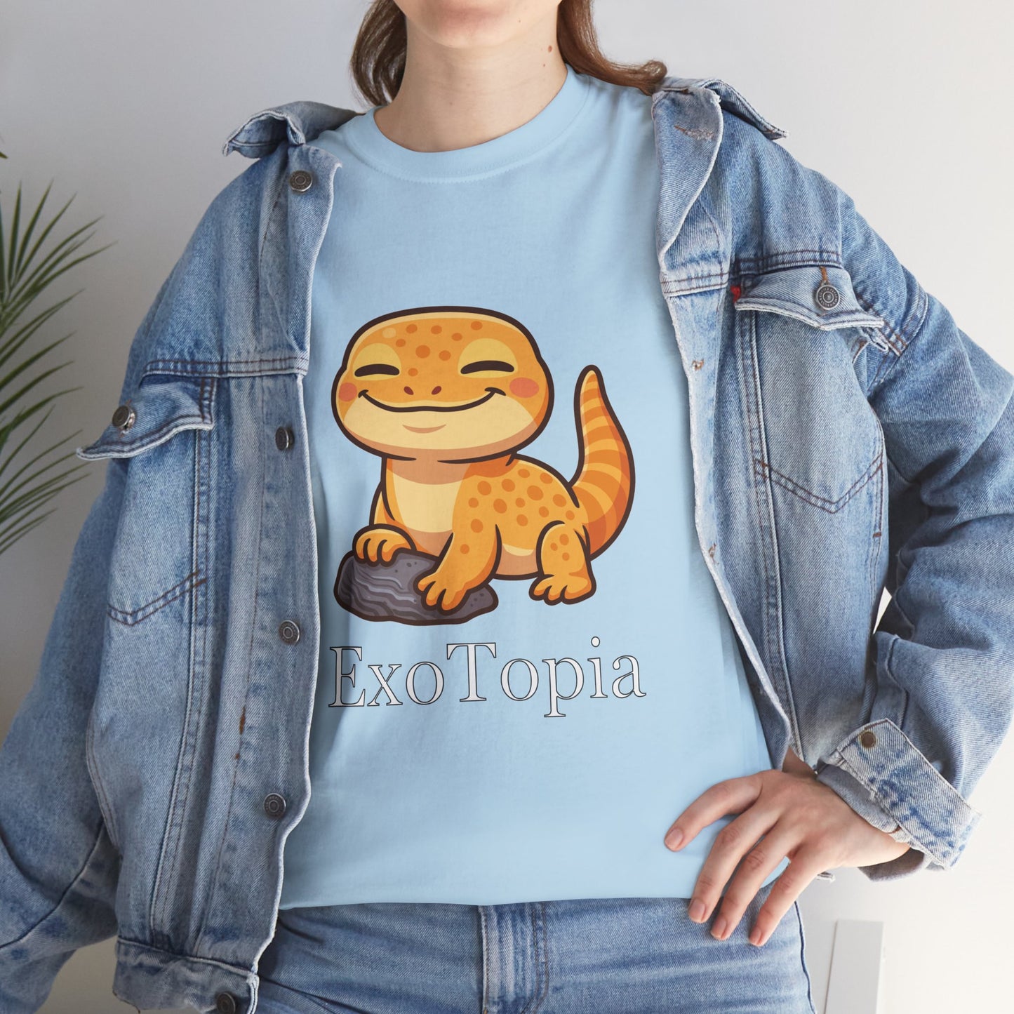ExoTopia Graphic Tee – Cute Smiling Lizard